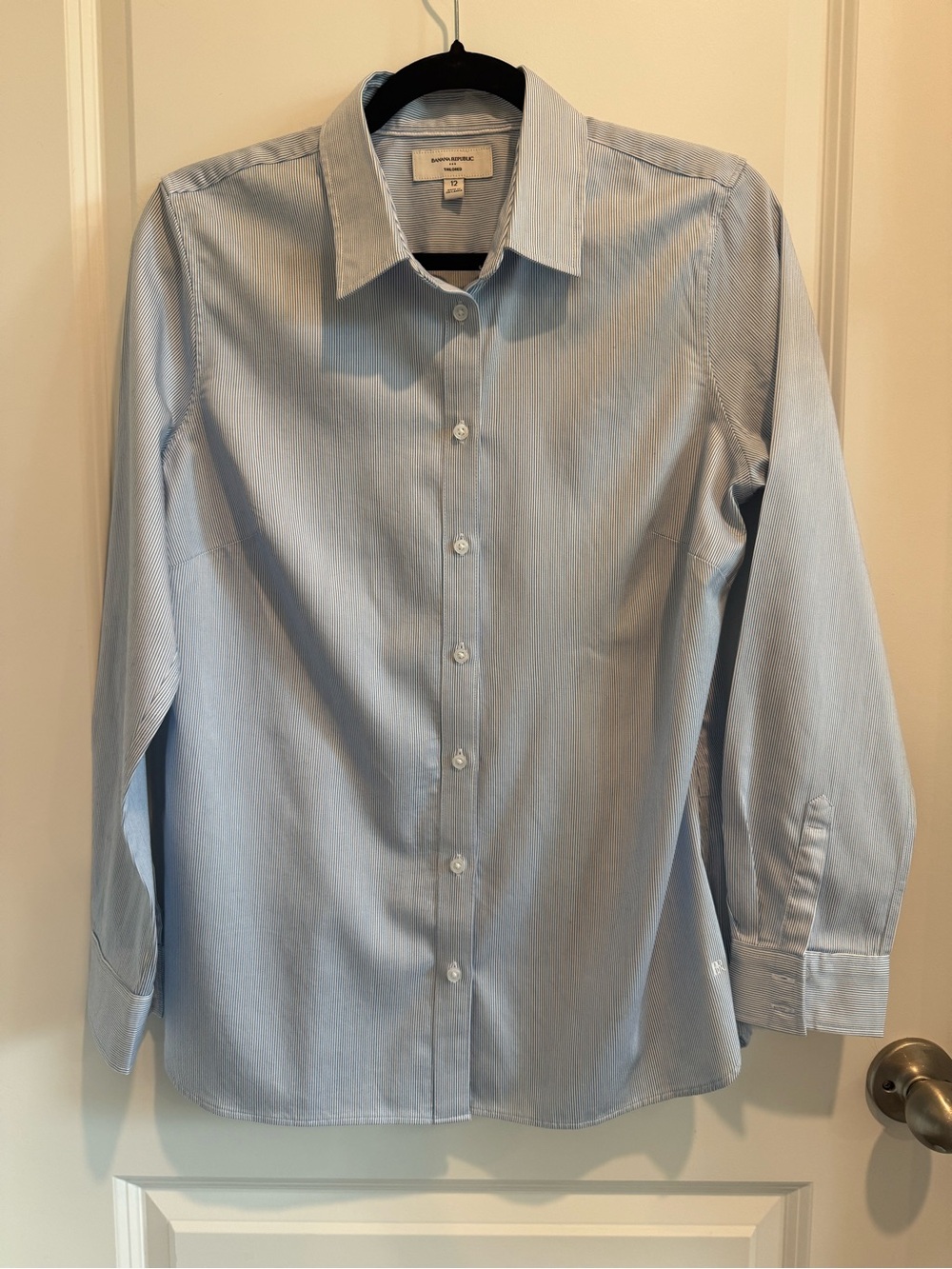 Banana Republic Light Blue Women's Button-Up Blouse